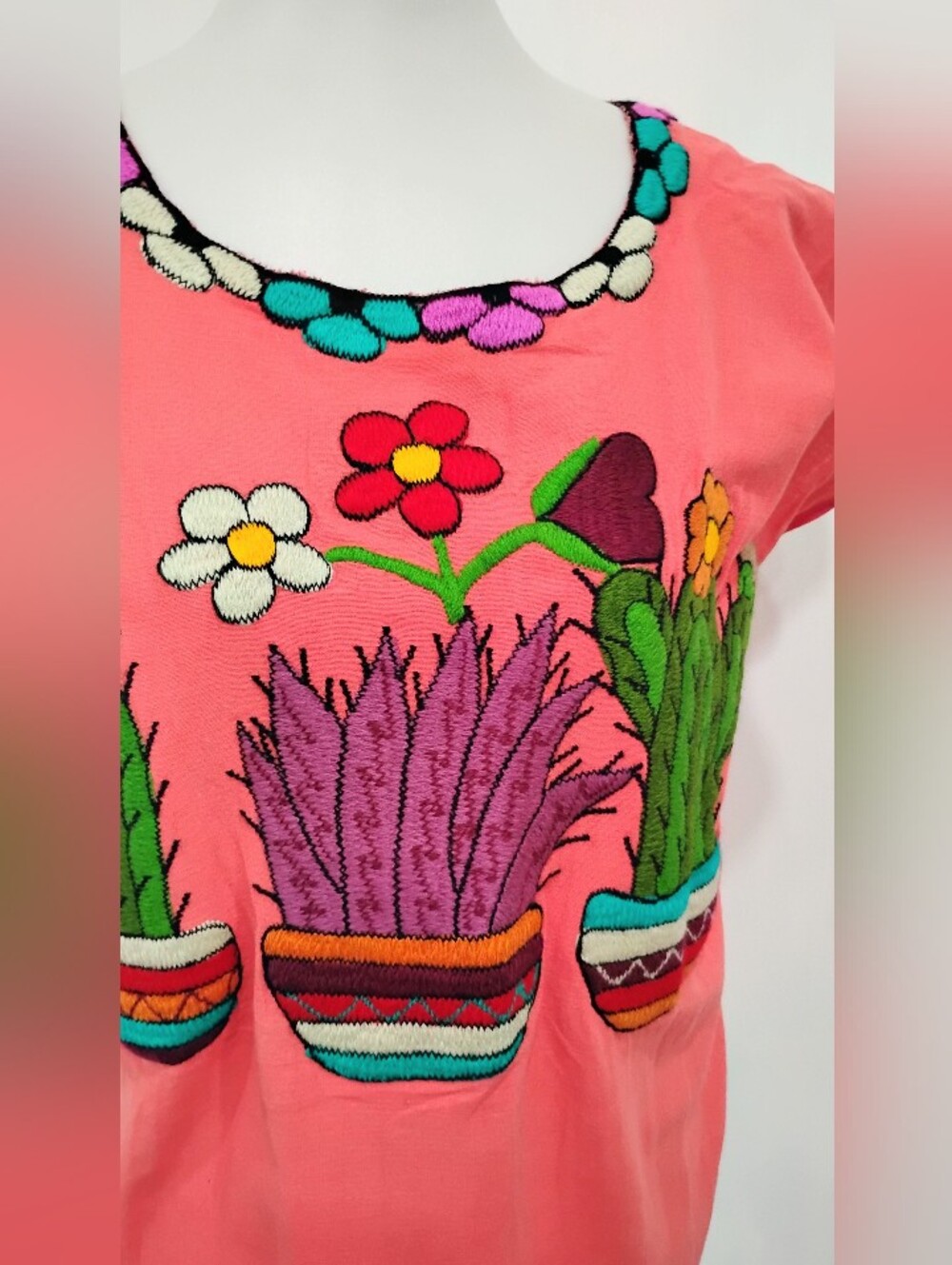 3 EMBROIDERED POTTED PLANTS BLOUSE